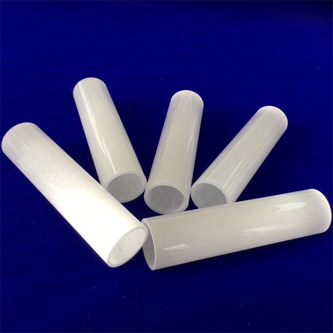 Quels sont les effets de la puret&eacute; des tubes en verre de quartz