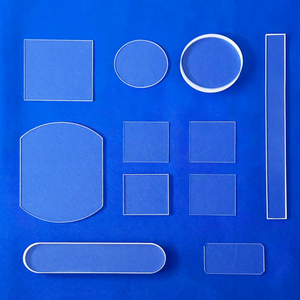 Zeer zuiver gelaste en gesneden kwartscomponenten