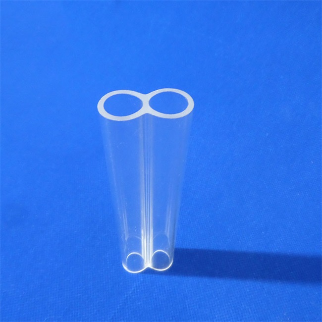 溶融石英ガラス管の光学特性とは何ですか