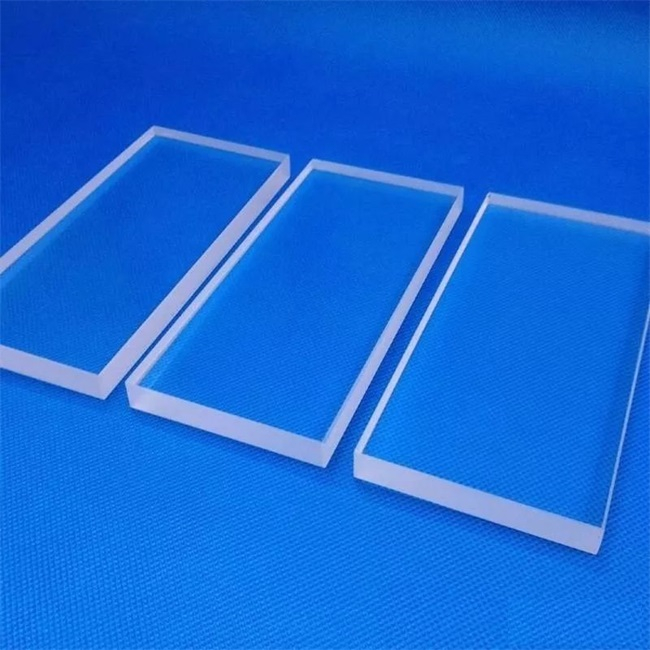 Plaques de verre de quartz transparent &agrave; quatre c&ocirc;t&eacute;s en laboratoire de haute puret&eacute;