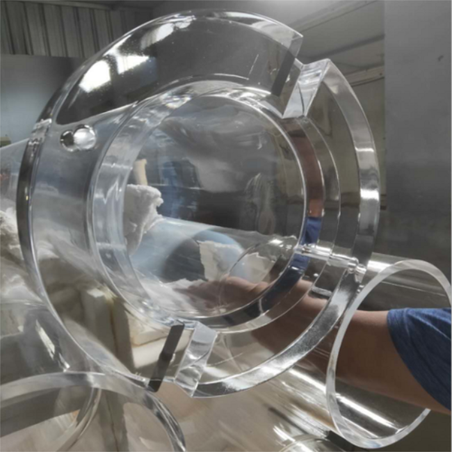 Como limpar tubos de vidro de quartzo de grande di&acirc;metro