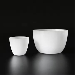 Hoge temperatuurbestendige melkwitte laboratoriumkwartskroes