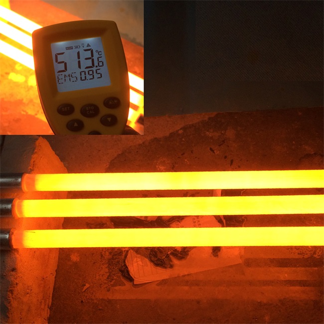 ما هي خصائص وتطبيقات أنبوب التدفئة زجاج الكوارتز