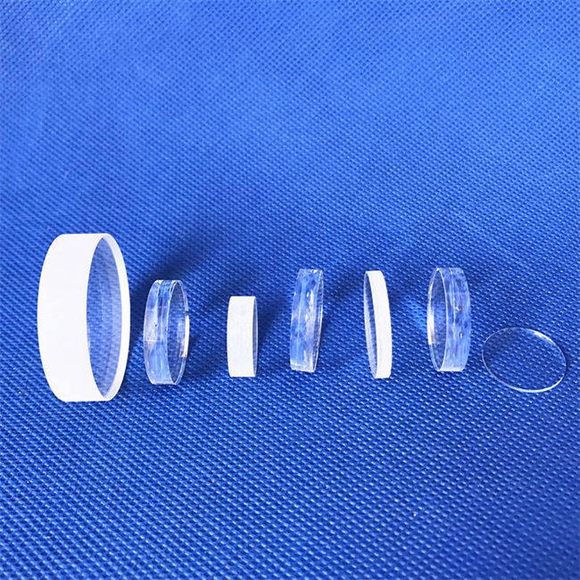 高透明厚膜石英ガラス板のメーカー