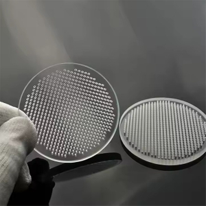 لوح زجاج كوارتز شفاف بحفر بالليزر 0.2 مم