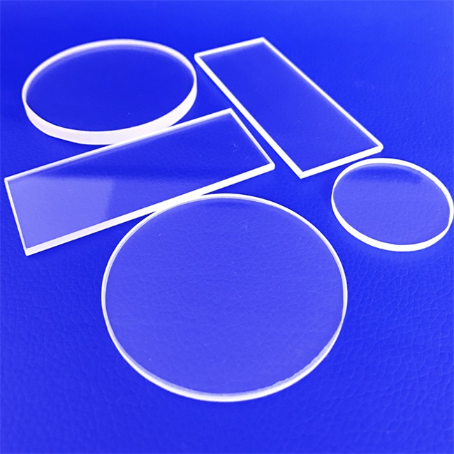Quais s&atilde;o as aplica&ccedil;&otilde;es das placas de vidro de quartzo em &oacute;ptica