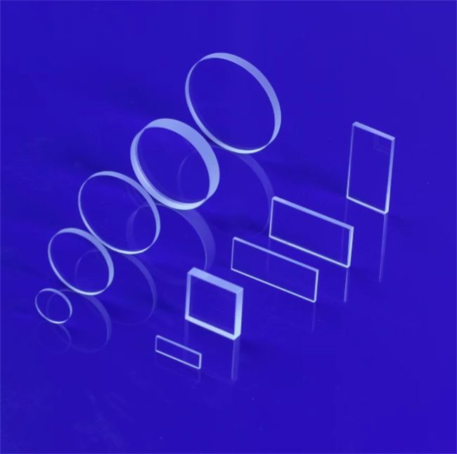 لماذا يوصى باستخدام ألواح الكوارتز في مجال البصريات