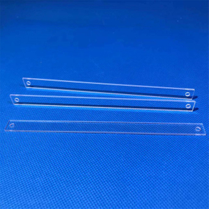 Placa rectangular de vidrio de cuarzo perforado con dos extremos